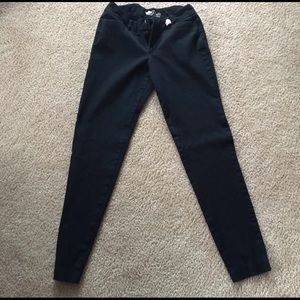 Black Old Navy Pixie Pants